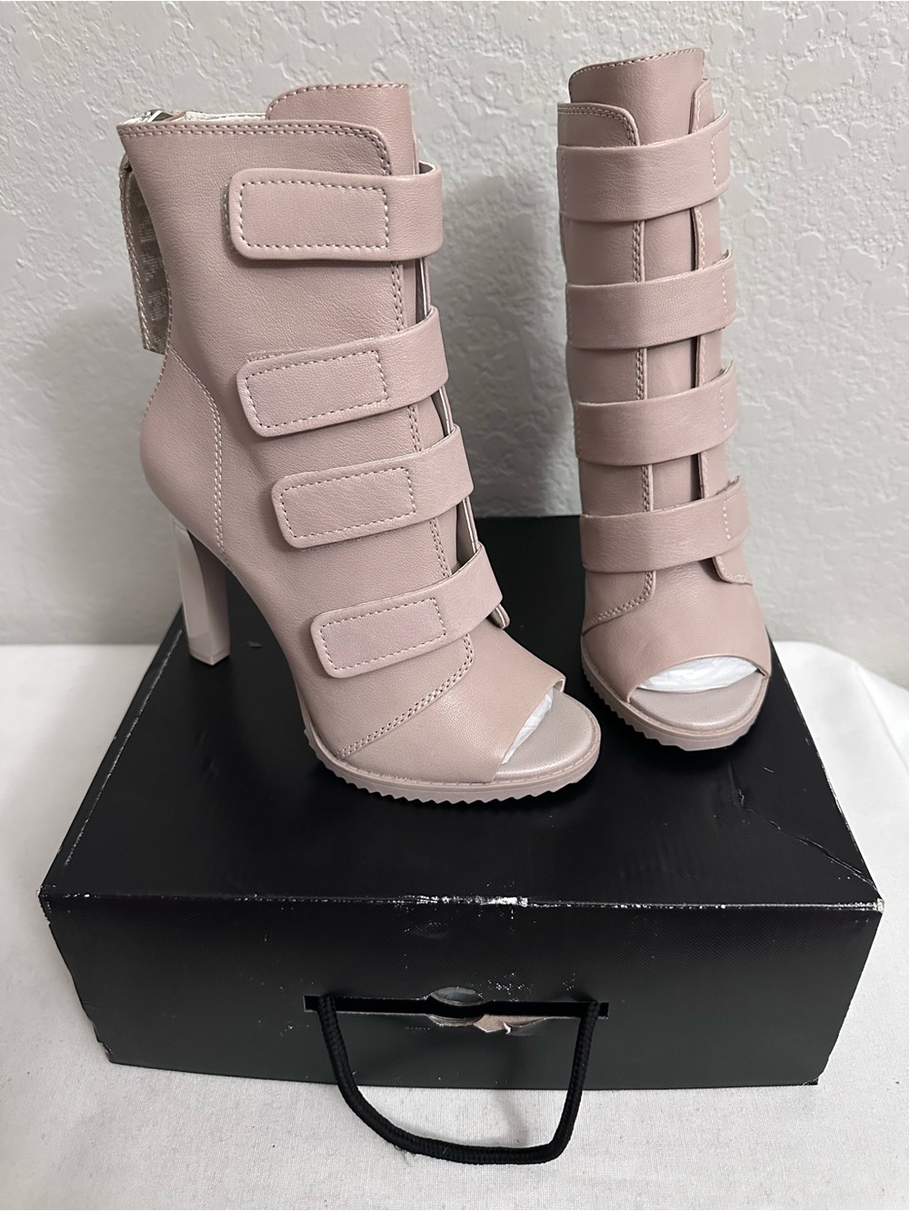 DKNY Blake Peep Toe Bootie Size 7.5 in Beige